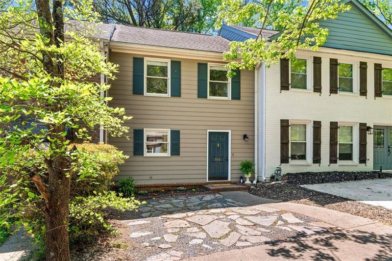 Image for property 706 Twin Brooks Court, Marietta, GA 30067