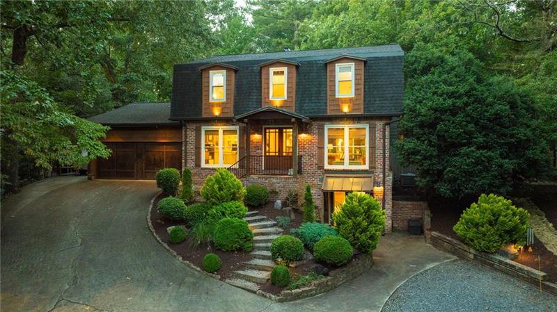 Image for property 725 Lakeshore Drive, Berkeley Lake, GA 30096