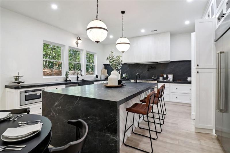 Image for property 7540 Crestline Drive, Dawsonville, GA 30534