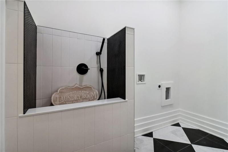 Image for property 7540 Crestline Drive, Dawsonville, GA 30534