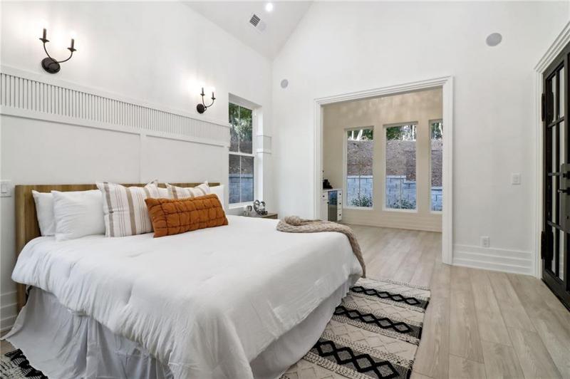 Image for property 7540 Crestline Drive, Dawsonville, GA 30534