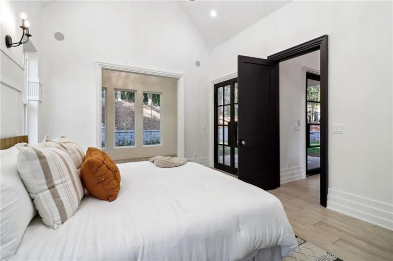 Image for property 7540 Crestline Drive, Dawsonville, GA 30534