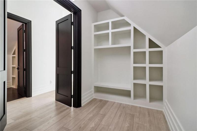 Image for property 7540 Crestline Drive, Dawsonville, GA 30534