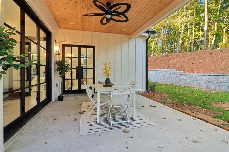 Image for property 7540 Crestline Drive, Dawsonville, GA 30534