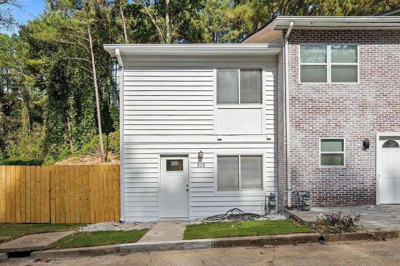 Image for property 510 Northridge Crossing Drive, Sandy Springs, GA 30350