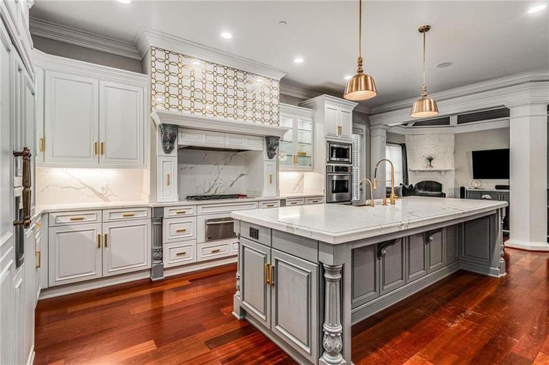 Image for property 980 FENIMORE Circle, Sandy Springs, GA 30350