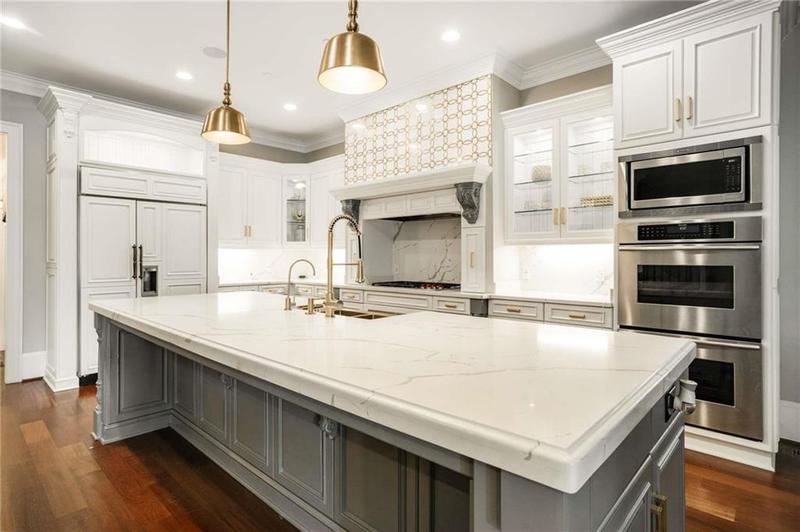 Image for property 980 FENIMORE Circle, Sandy Springs, GA 30350