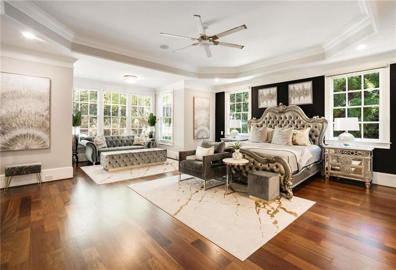 Image for property 980 FENIMORE Circle, Sandy Springs, GA 30350
