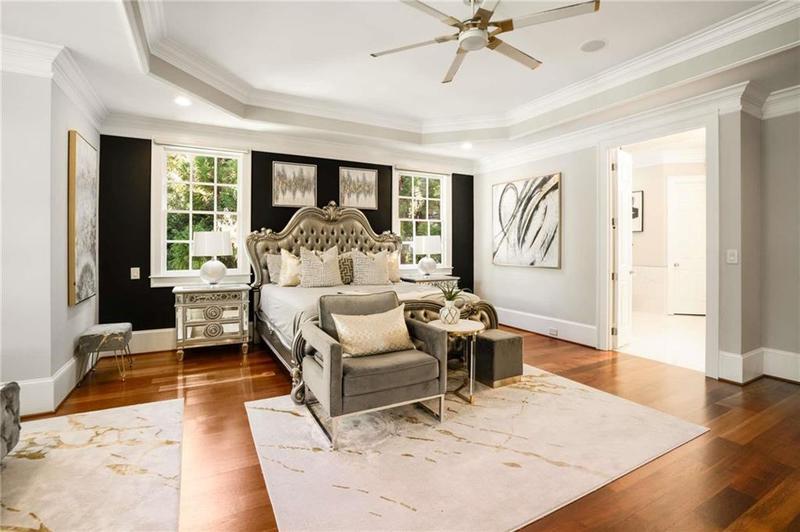 Image for property 980 FENIMORE Circle, Sandy Springs, GA 30350
