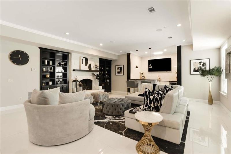 Image for property 980 FENIMORE Circle, Sandy Springs, GA 30350