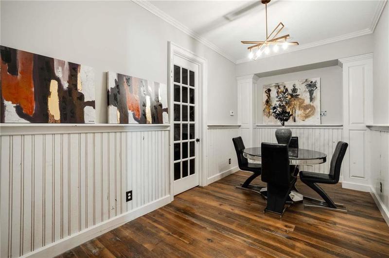 Image for property 980 FENIMORE Circle, Sandy Springs, GA 30350