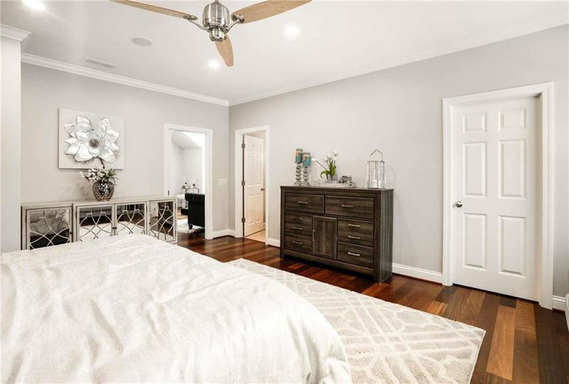 Image for property 980 FENIMORE Circle, Sandy Springs, GA 30350
