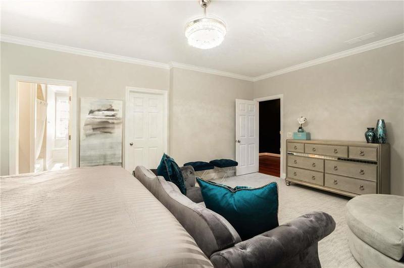 Image for property 980 FENIMORE Circle, Sandy Springs, GA 30350