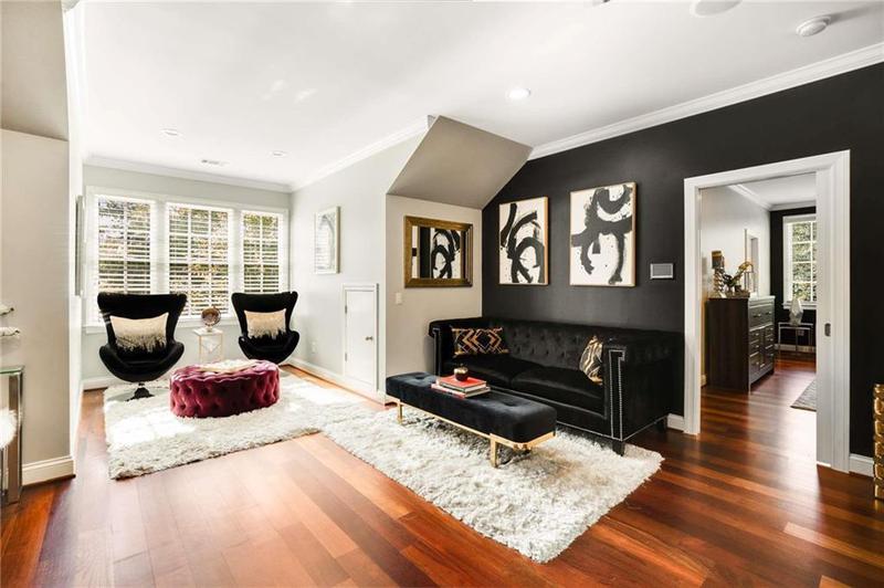Image for property 980 FENIMORE Circle, Sandy Springs, GA 30350