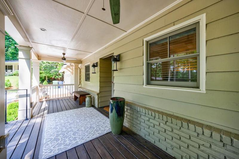 Image for property 1943 Sunbury Place, Atlanta, GA 30318