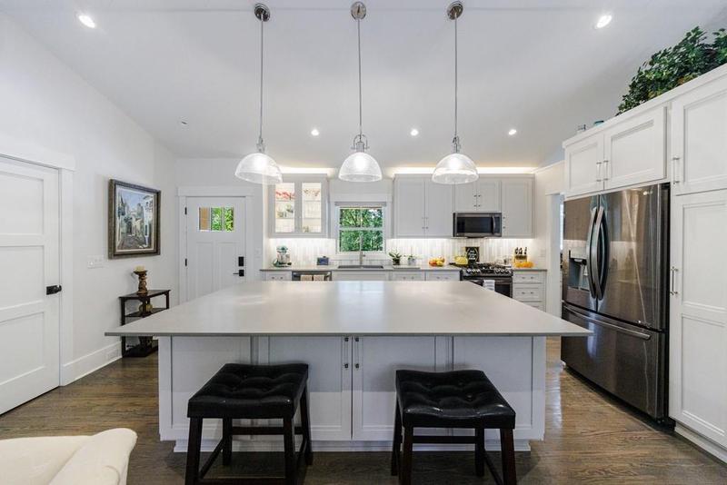 Image for property 1943 Sunbury Place, Atlanta, GA 30318