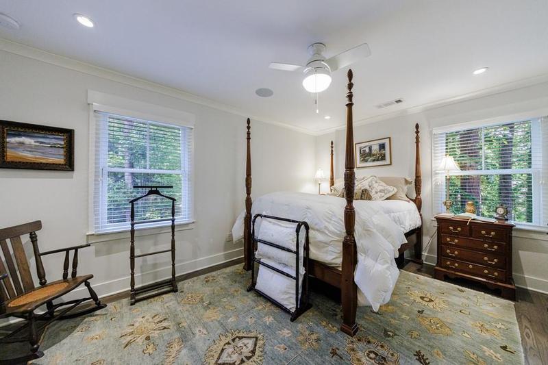 Image for property 1943 Sunbury Place, Atlanta, GA 30318