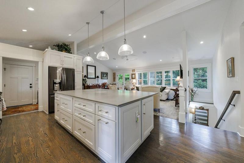 Image for property 1943 Sunbury Place, Atlanta, GA 30318