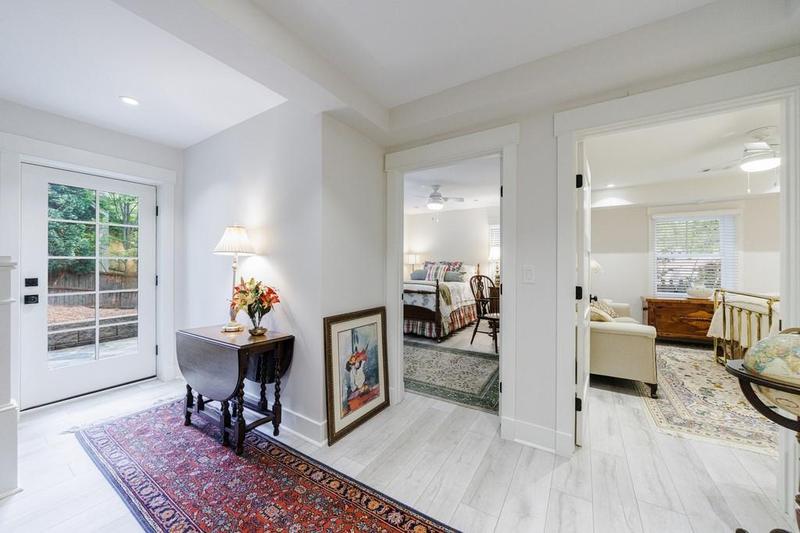 Image for property 1943 Sunbury Place, Atlanta, GA 30318
