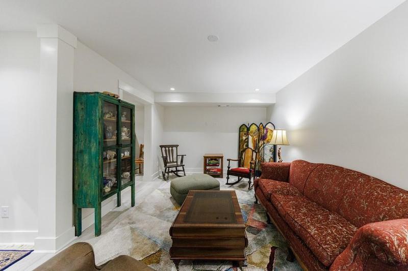 Image for property 1943 Sunbury Place, Atlanta, GA 30318