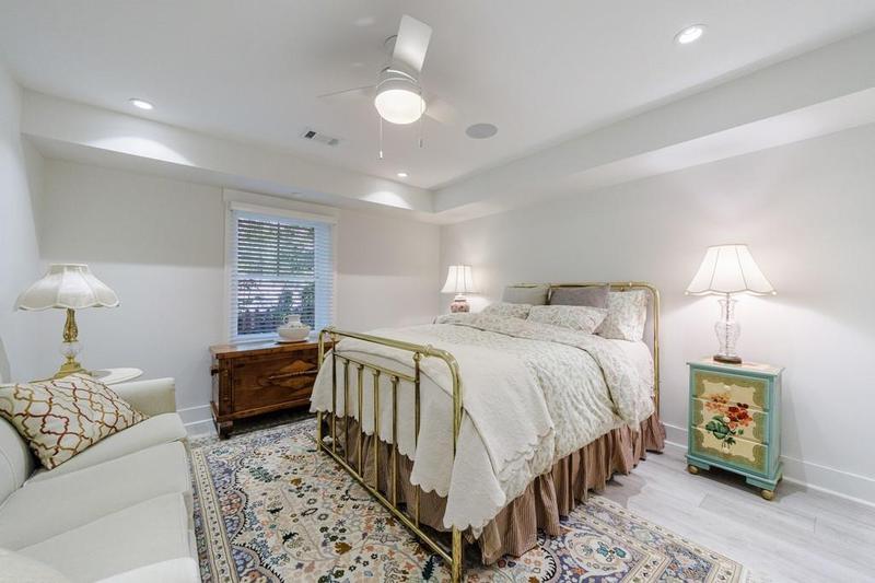 Image for property 1943 Sunbury Place, Atlanta, GA 30318