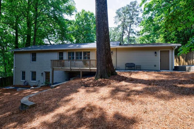 Image for property 1943 Sunbury Place, Atlanta, GA 30318