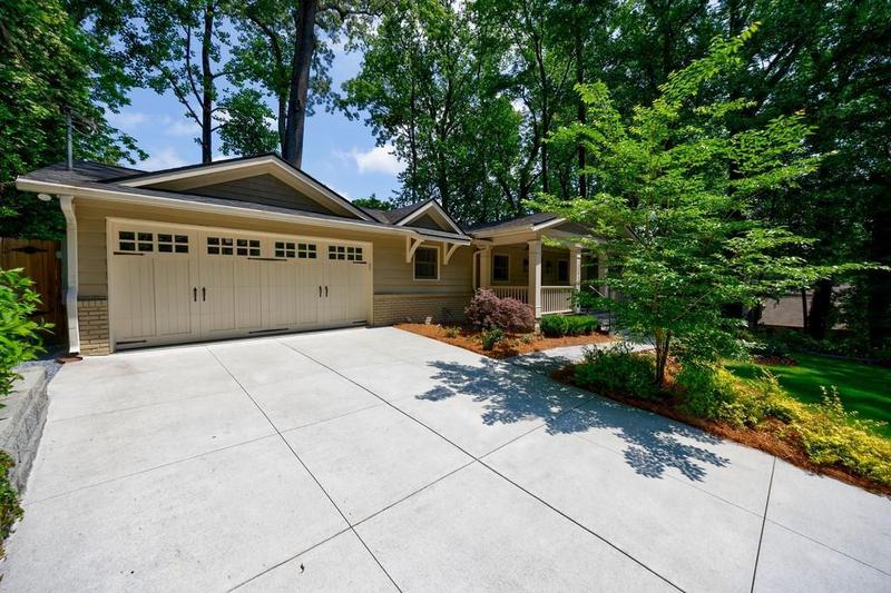 Image for property 1943 Sunbury Place, Atlanta, GA 30318