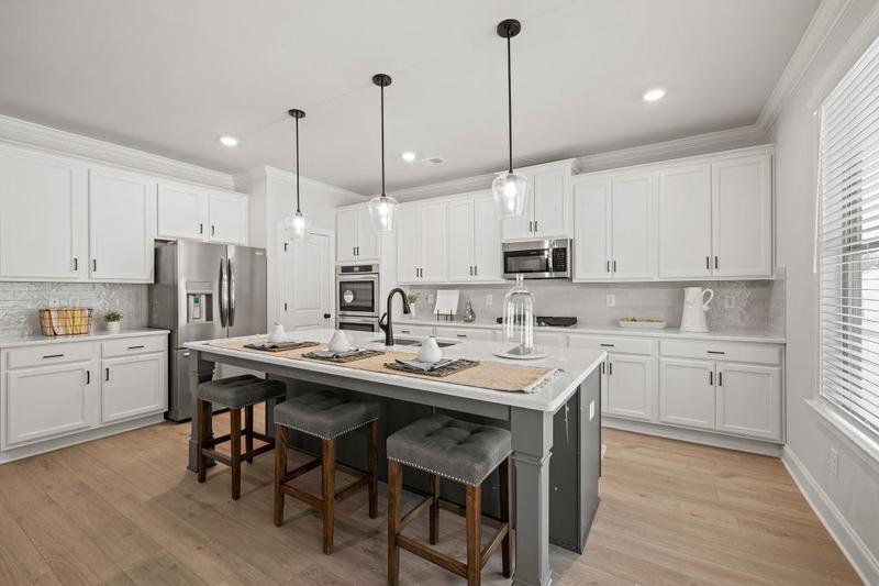 Image for property 3244 Lions Ruby Lane, Atlanta, GA 30349