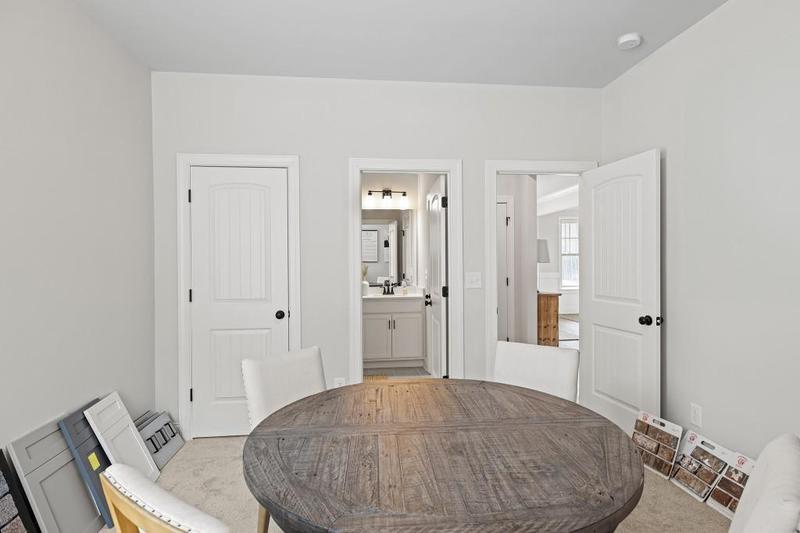 Image for property 3244 Lions Ruby Lane, Atlanta, GA 30349