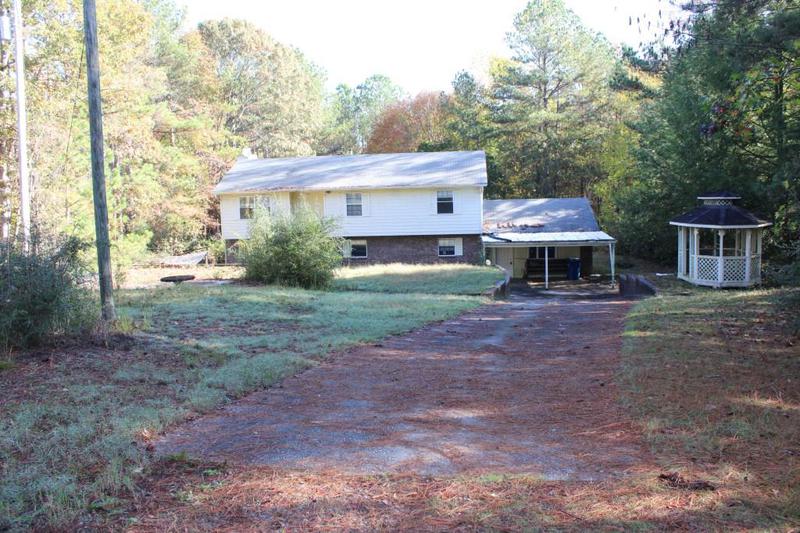 Image for property 1372 Auburn Road, Dacula, GA 30019
