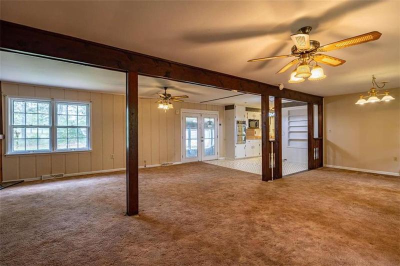Image for property 804 College Drive, Cedartown, GA 30125