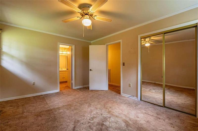 Image for property 804 College Drive, Cedartown, GA 30125