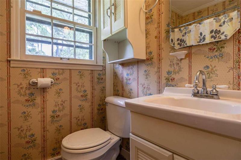 Image for property 804 College Drive, Cedartown, GA 30125