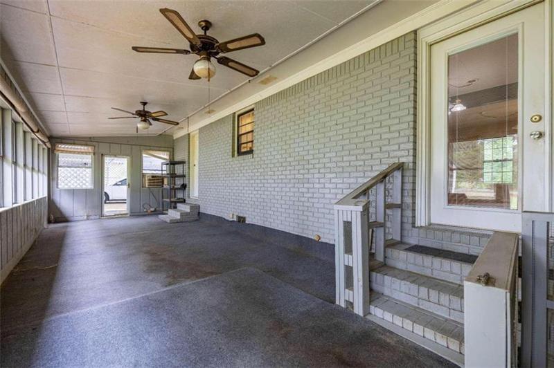Image for property 804 College Drive, Cedartown, GA 30125