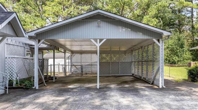 Image for property 804 College Drive, Cedartown, GA 30125