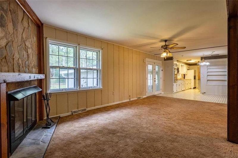 Image for property 804 College Drive, Cedartown, GA 30125