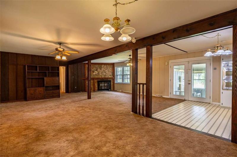 Image for property 804 College Drive, Cedartown, GA 30125