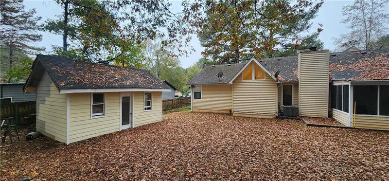 Image for property 6848 Cumberland Circle, Riverdale, GA 30296