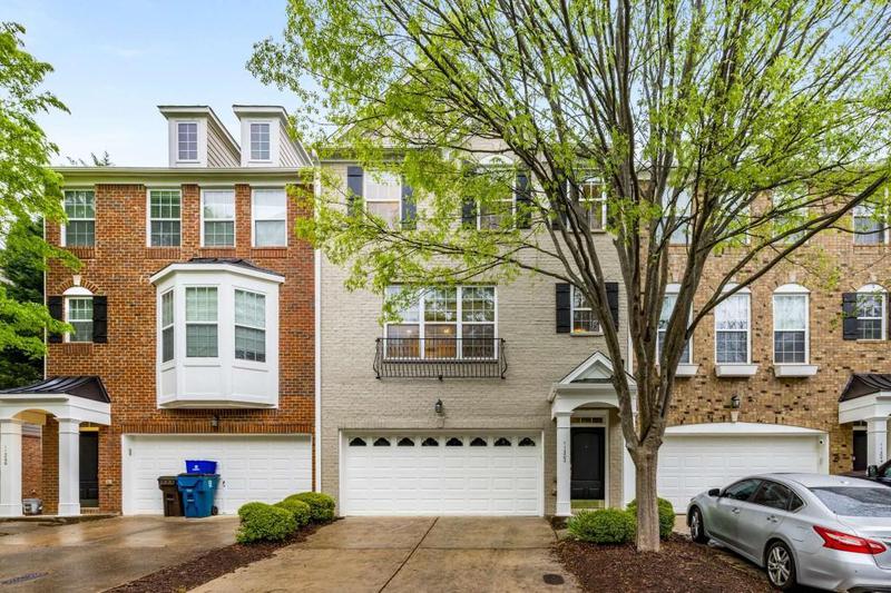 Image for property 11302 Musette Circle, Alpharetta, GA 30009