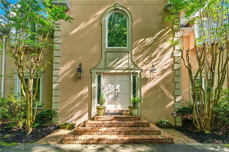 Image for property 5105 Jett Forest Trail, Atlanta, GA 30327