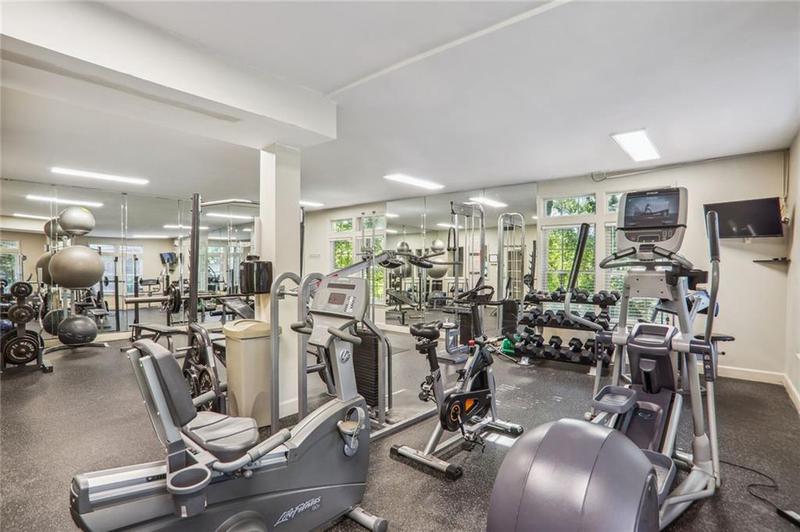 Image for property 220 Renaissance Parkway 2124, Atlanta, GA 30308