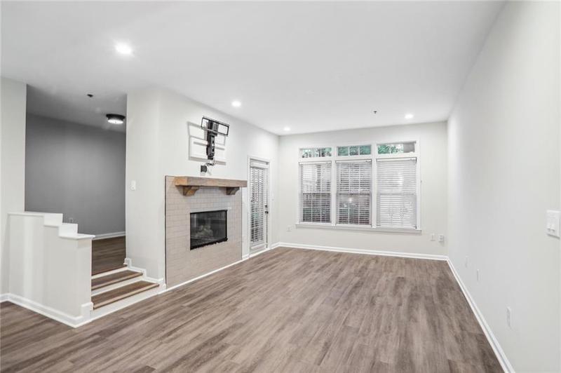Image for property 220 Renaissance Parkway 2124, Atlanta, GA 30308
