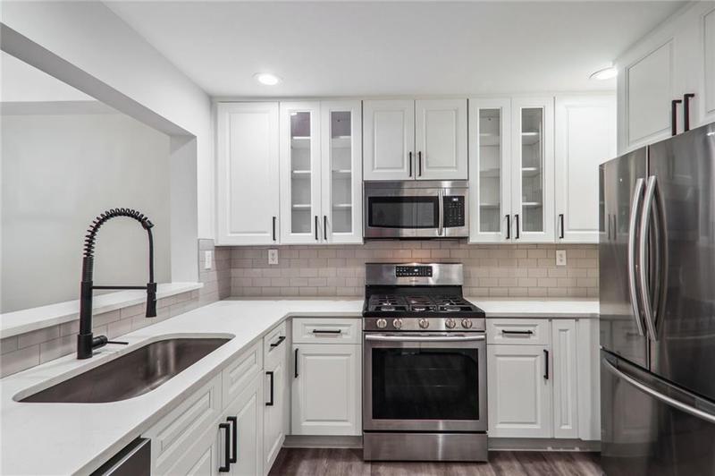 Image for property 220 Renaissance Parkway 2124, Atlanta, GA 30308