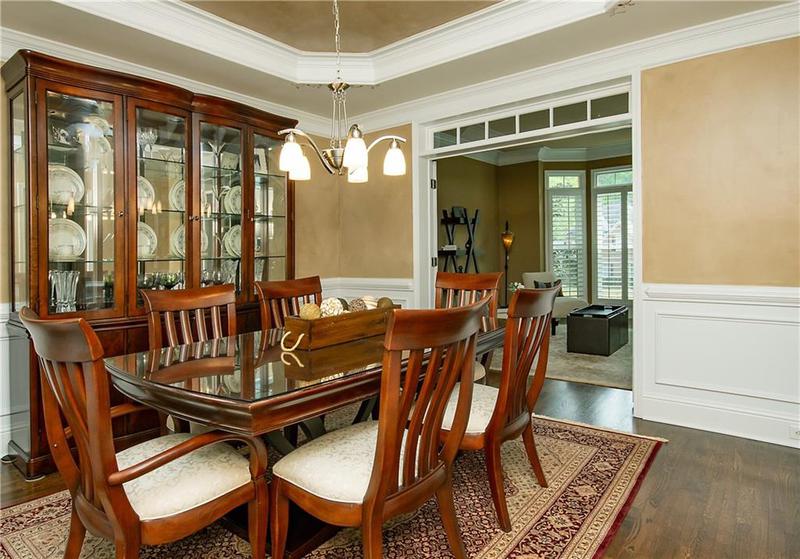 Image for property 104 Fairway Overlook, Woodstock, GA 30188