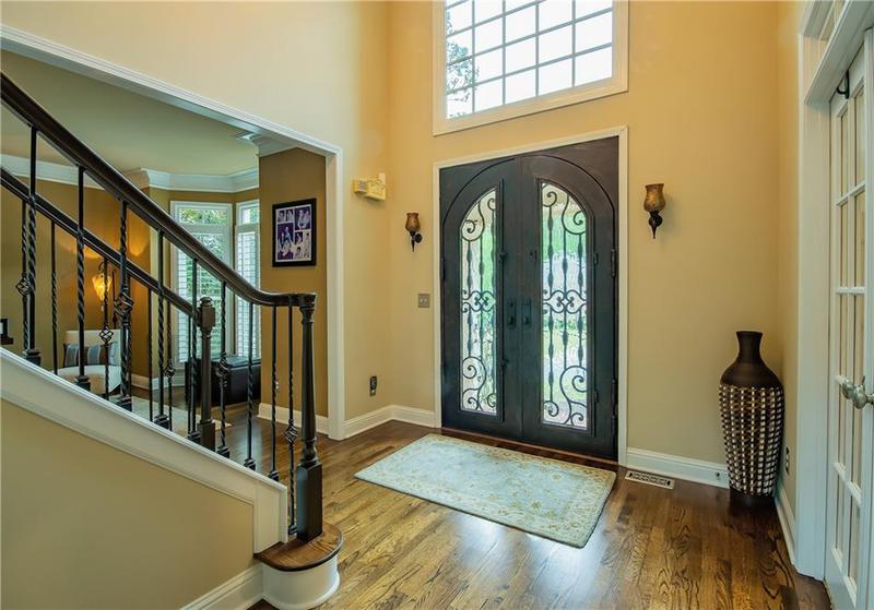 Image for property 104 Fairway Overlook, Woodstock, GA 30188