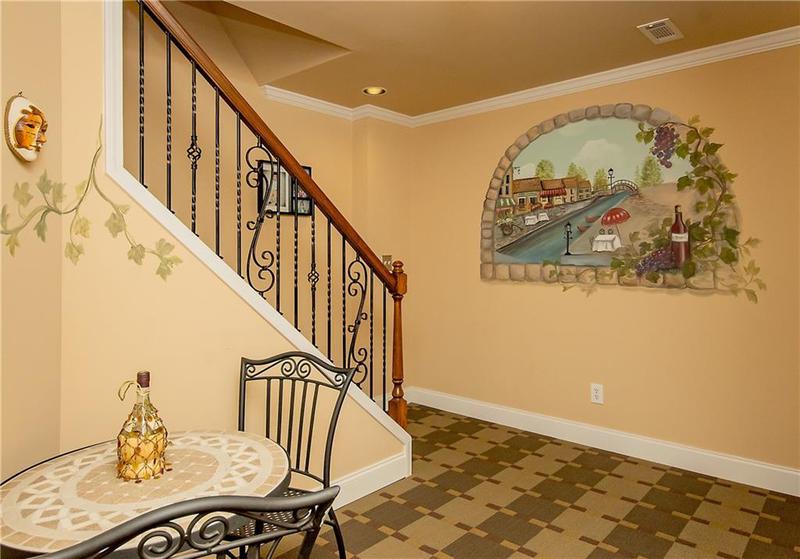 Image for property 104 Fairway Overlook, Woodstock, GA 30188