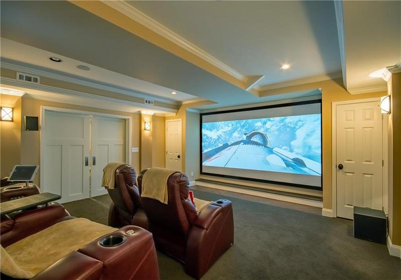 Image for property 104 Fairway Overlook, Woodstock, GA 30188