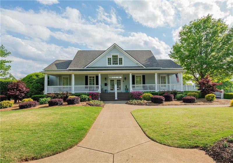 Image for property 104 Fairway Overlook, Woodstock, GA 30188