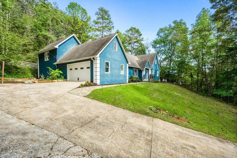 Image for property 231 Breeze Hill Lane, Canton, GA 30114