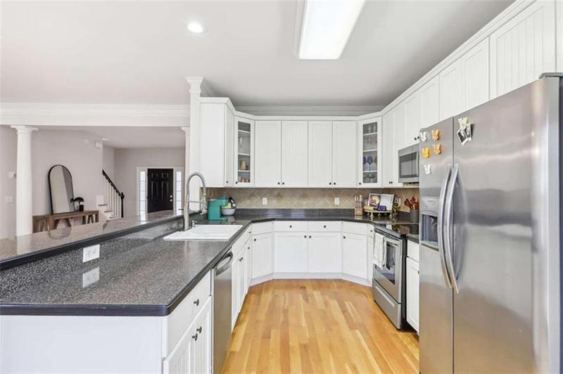 Image for property 49 High Point Circle, Newnan, GA 30265